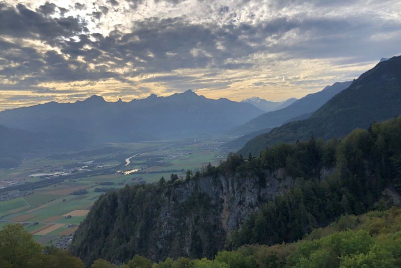 Carbonate rocks and valley incision in the Rhône Valley (Switzerland)