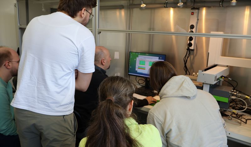 (CRDS)-Analysator der Firma Picarro-3