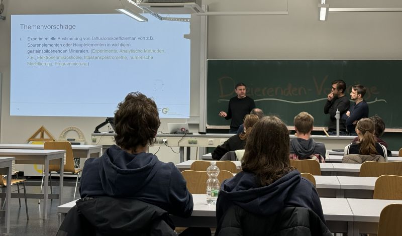 Dozierendenvorträge 25 4